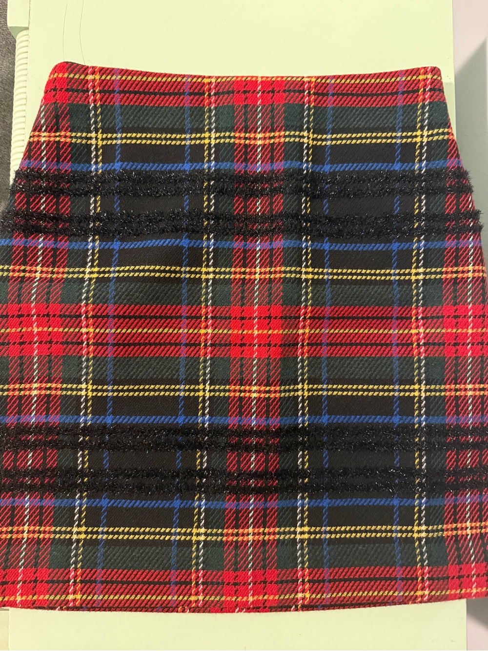 J.Crew Plaid Tartan 🎄Holiday 🎄Mini Skirt
Size 0 - Picture 5 of 7